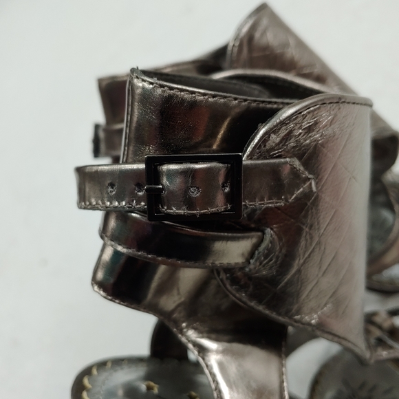 Naughty Monkey Silver Heels - Picture 7 of 12